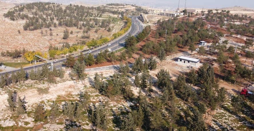 BÜYÜKŞEHİR’DEN MODERN ÜST GEÇİTLER